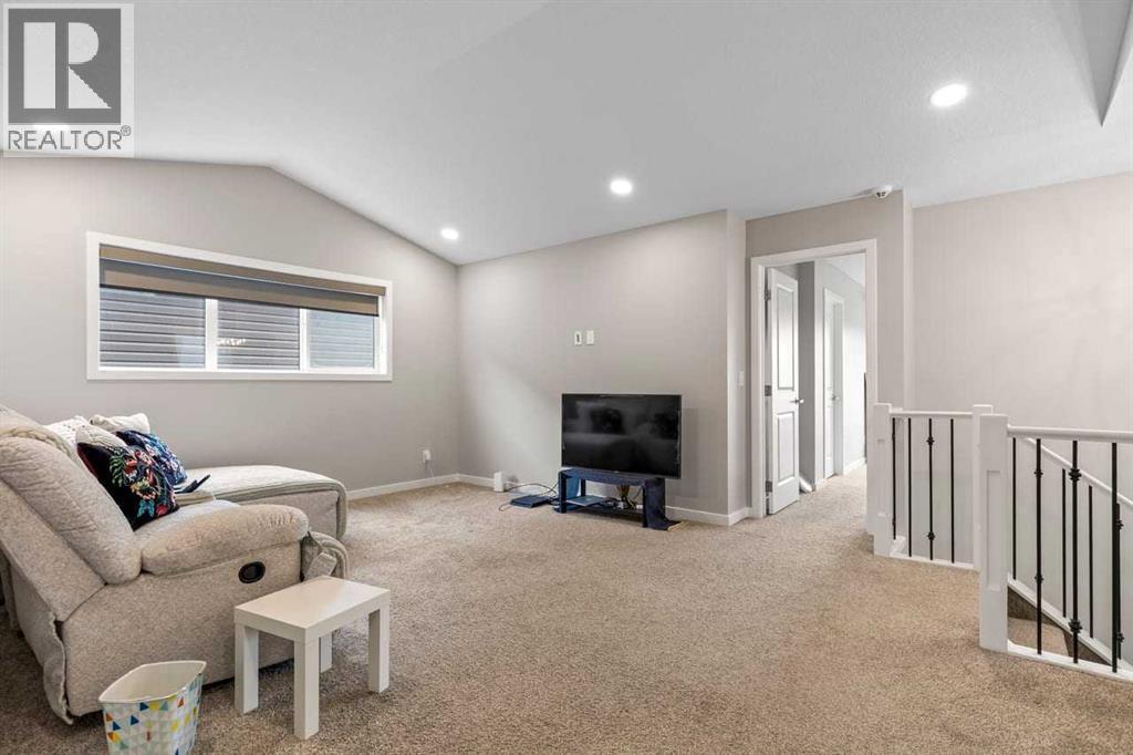107 Lucas Terrace NW - 25
