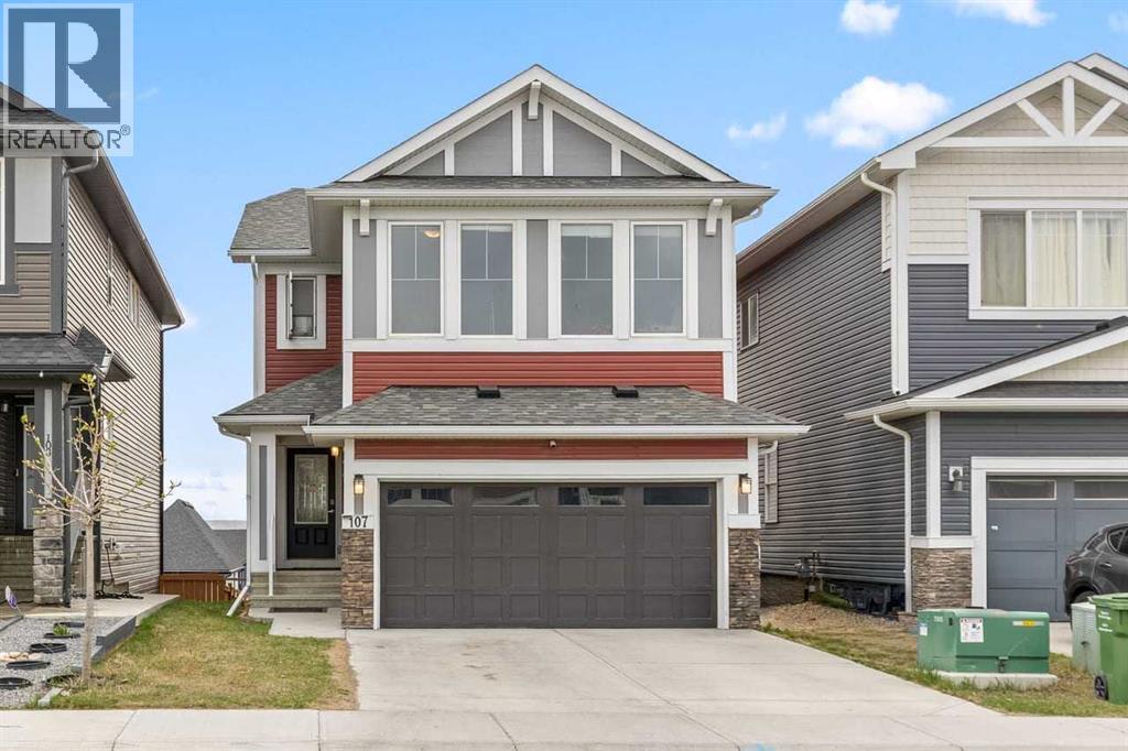 107 Lucas Terrace NW - 1