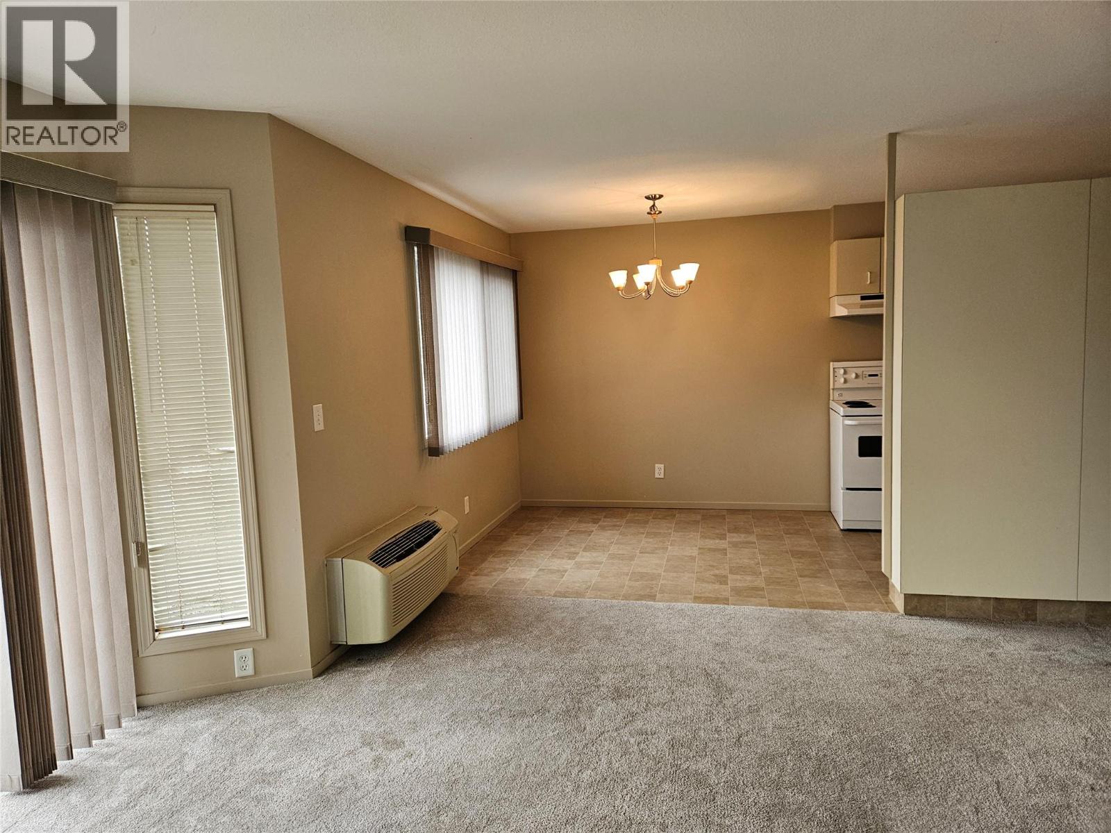 307 Norton Street - 6