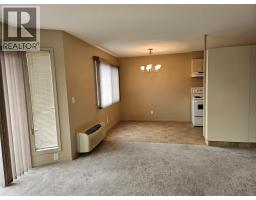 Kitchen - 307 Norton Street, Penticton, BC V2A4H9 Photo 6