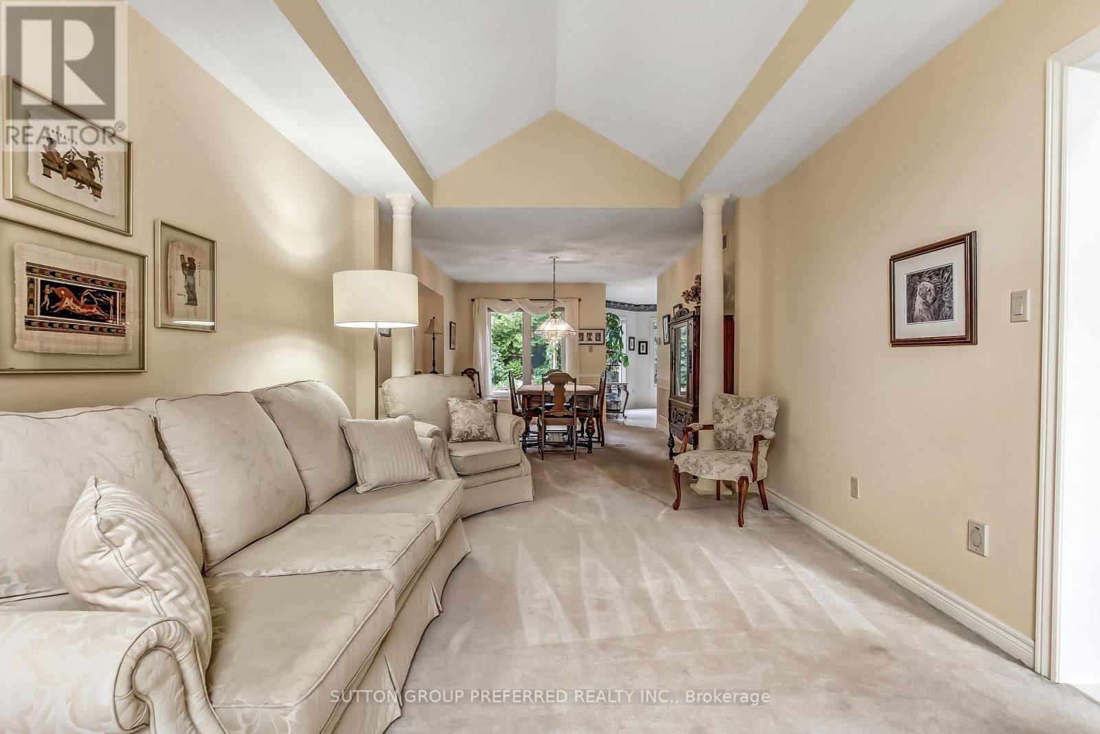 462 AMBLESIDE DRIVE - 6