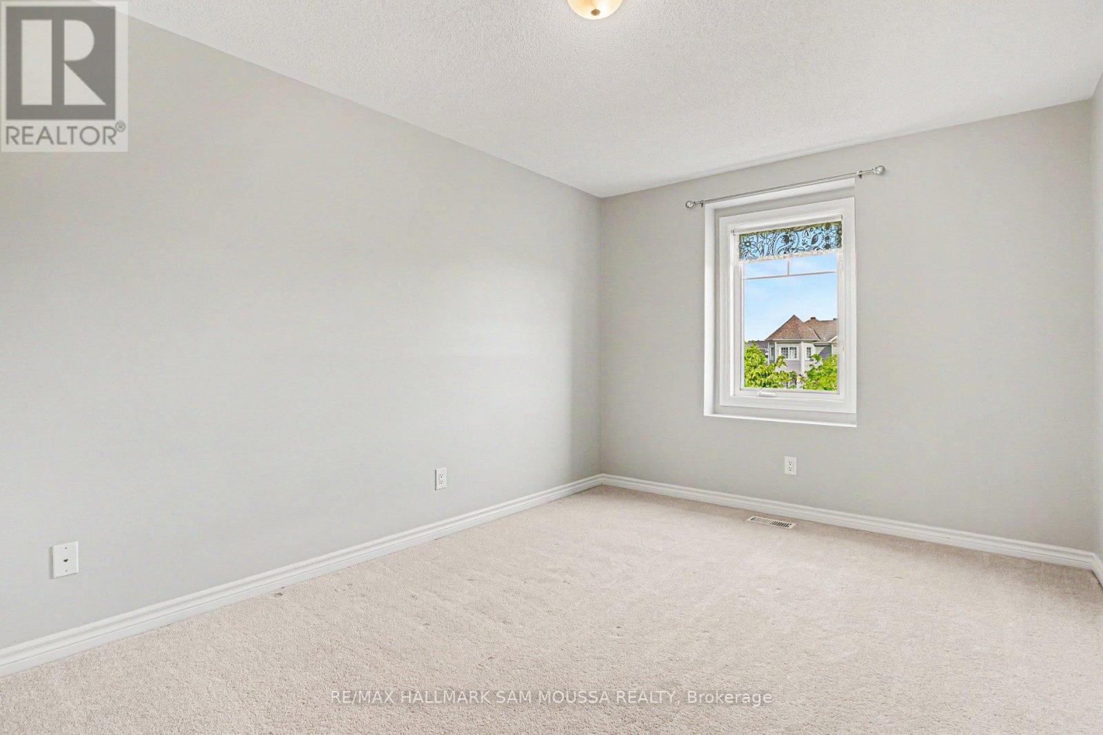 3 Bed, 3 Bath House for Sale in Ottawa – 94 BRISOTE LANE, Ottawa – MLS# X13446944 - Image 32
