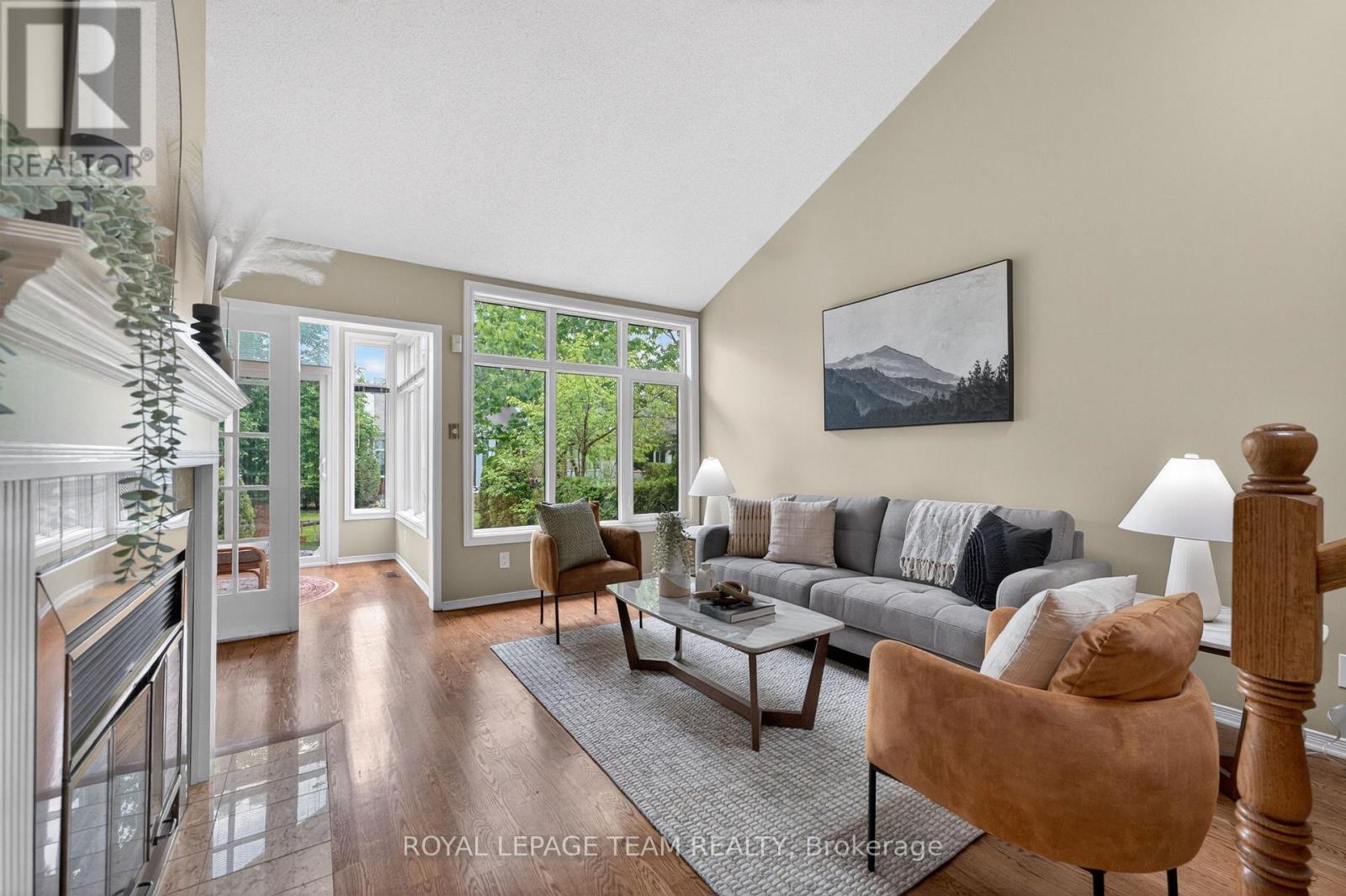 3 Bed, 3 Bath House for Sale in Ottawa – 31 – 6 GRAND CEDAR COURT, Ottawa – MLS# X13446998 - Image 14