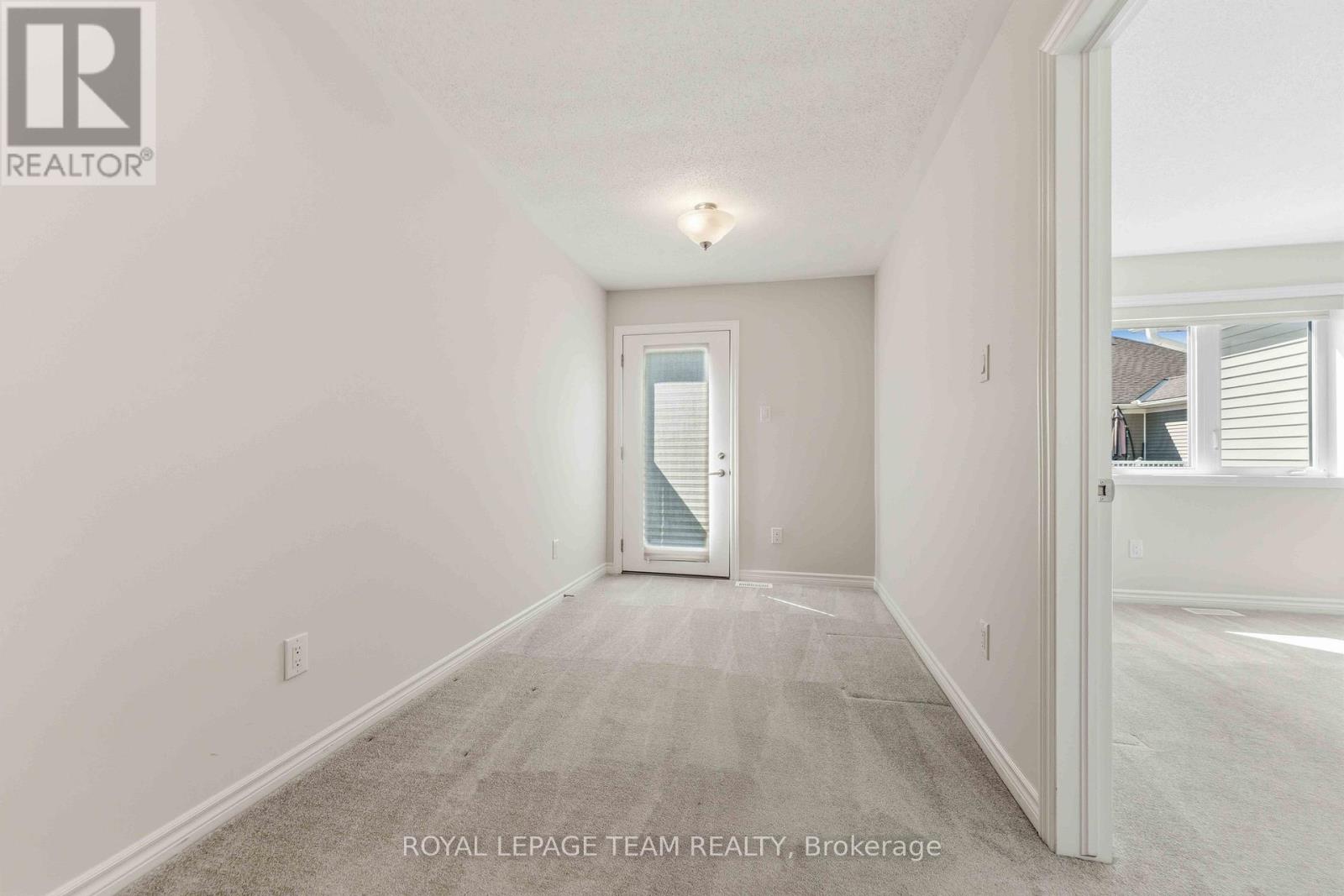 3 Bed, 3 Bath House for Rent in Ottawa – 1184 CHAPMAN MILLS DRIVE, Ottawa – MLS# X13447020 - Image 11
