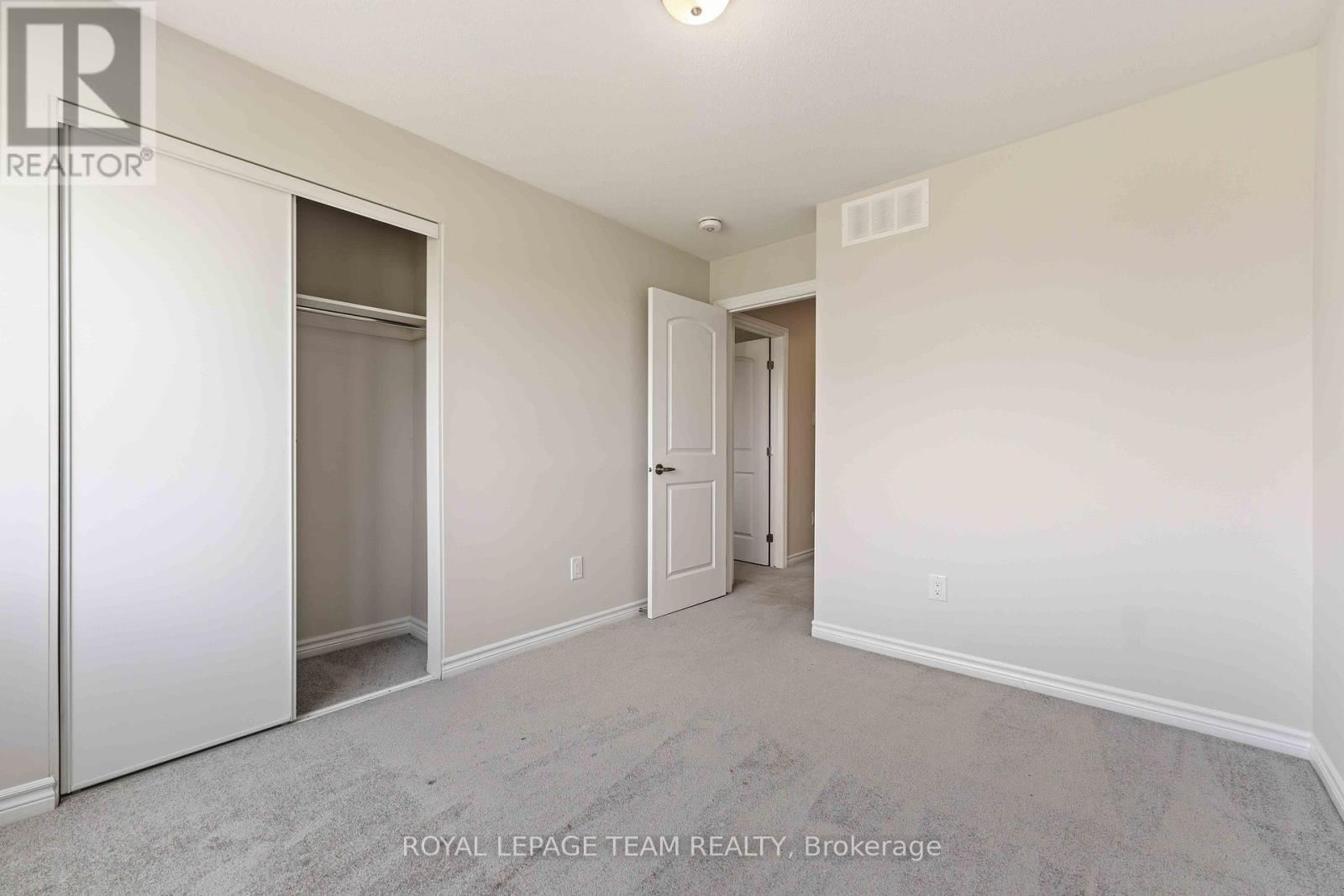 3 Bed, 3 Bath House for Rent in Ottawa – 1184 CHAPMAN MILLS DRIVE, Ottawa – MLS# X13447020 - Image 24