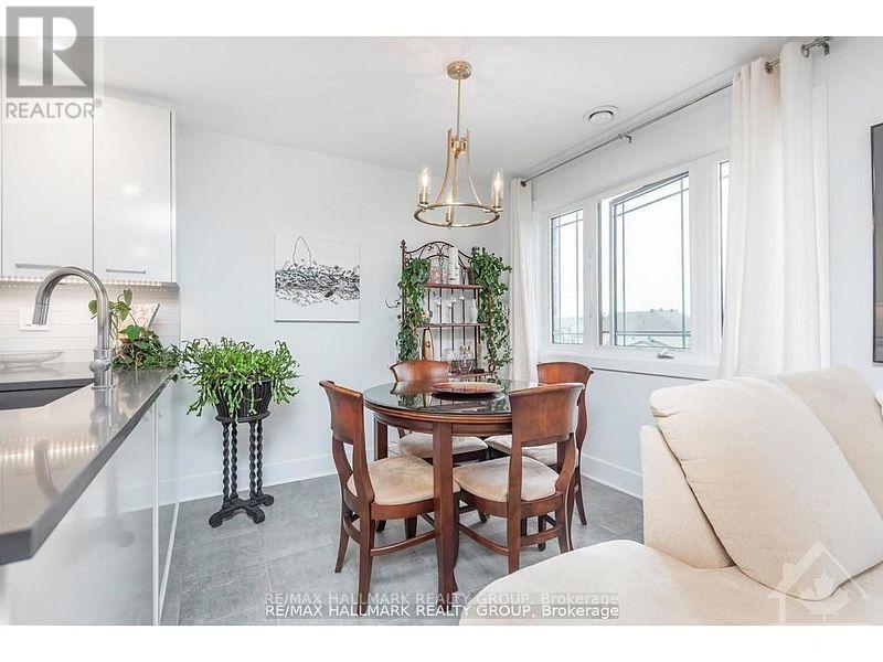 #10 340 TRIBECA PRIVATE - 12