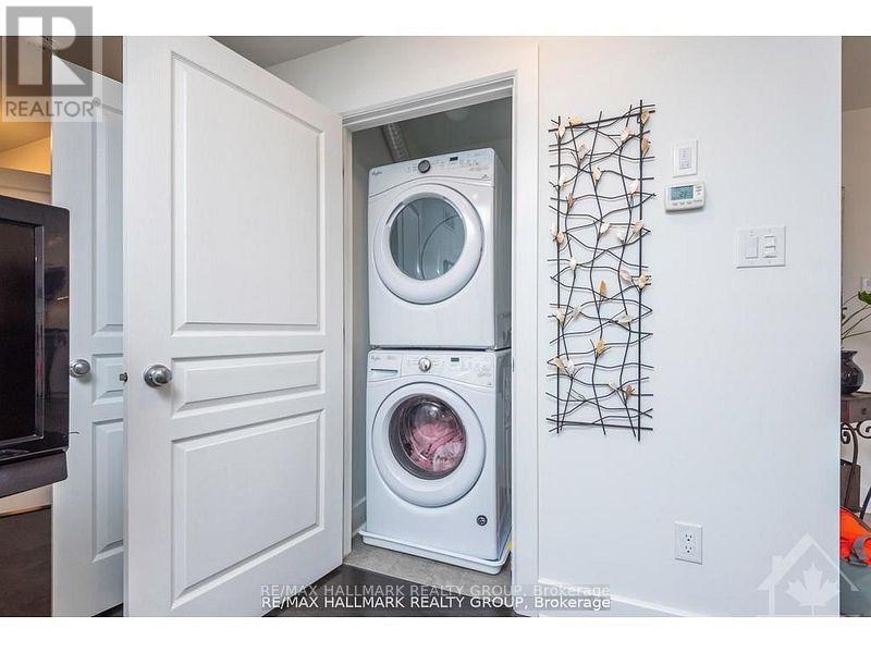 #10 340 TRIBECA PRIVATE - 21