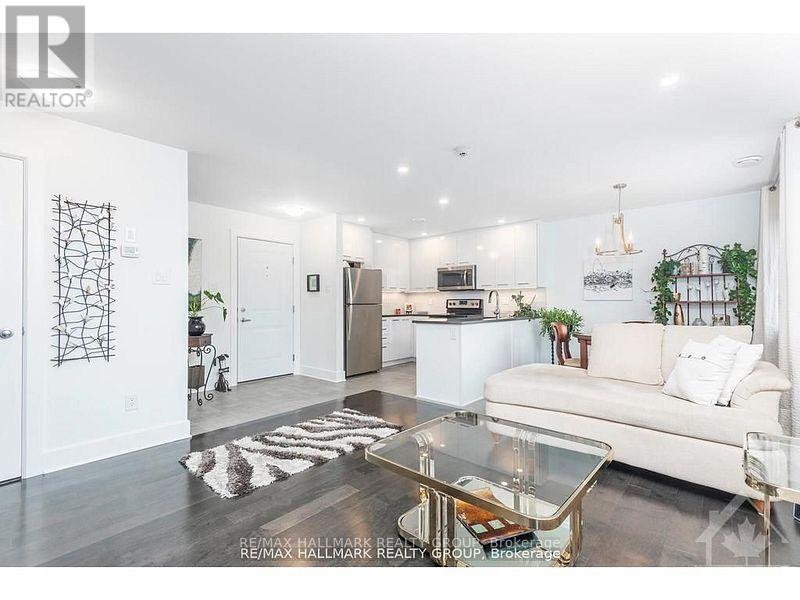 #10 340 TRIBECA PRIVATE - 8