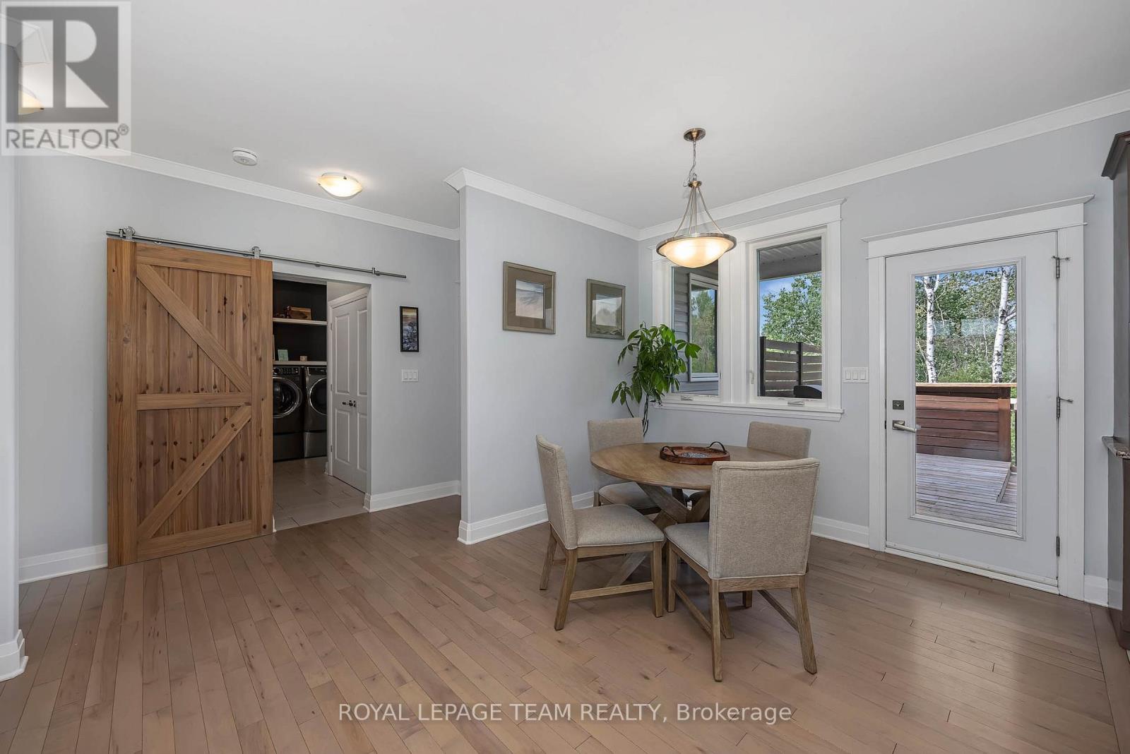 101 STIRLING CRESCENT - Image 14