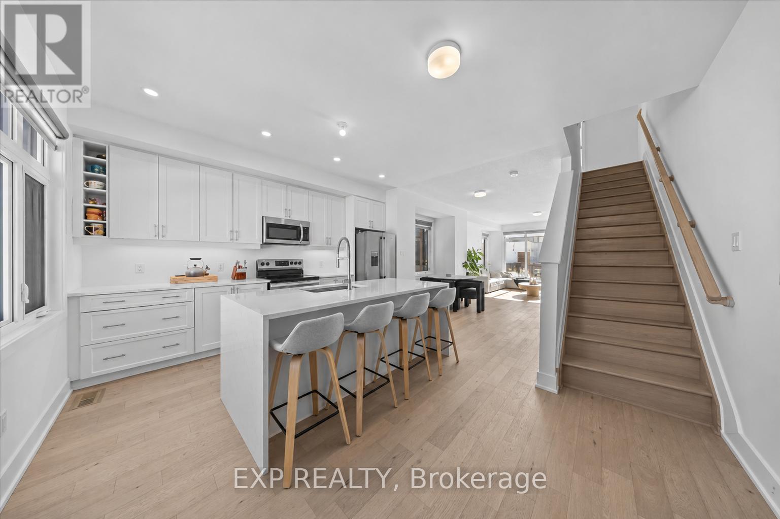 3 Bed, 3 Bath House for Rent in Ottawa – 1410 HEMLOCK ROAD, Ottawa – MLS# X13447210 - Image 25