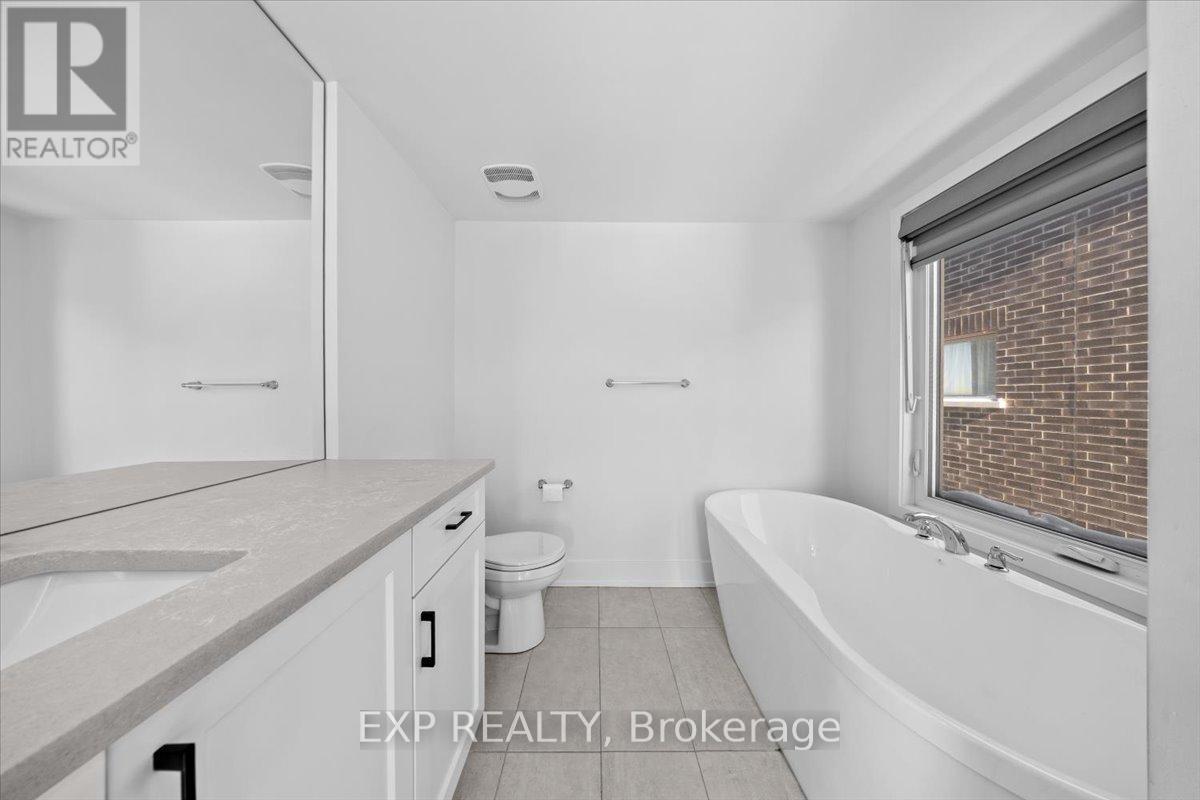 3 Bed, 3 Bath House for Rent in Ottawa – 1410 HEMLOCK ROAD, Ottawa – MLS# X13447210 - Image 29