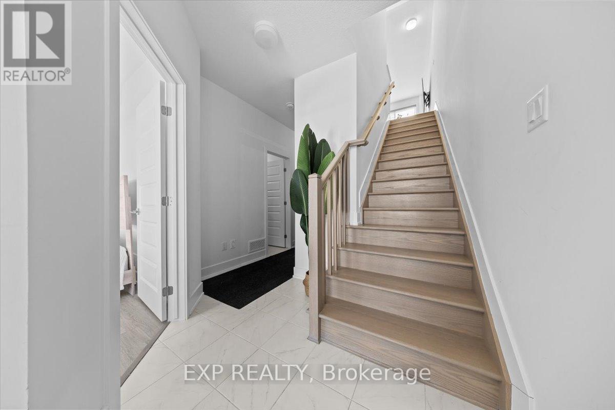 3 Bed, 3 Bath House for Rent in Ottawa – 1410 HEMLOCK ROAD, Ottawa – MLS# X13447210 - Image 6