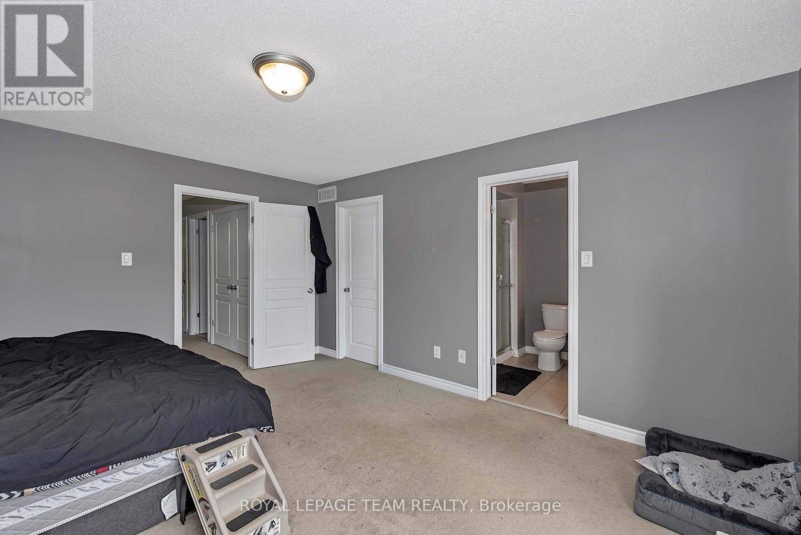 415 ARNCLIFFE AVENUE - 7