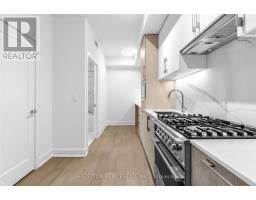 606 - 8 Manor Road W, Toronto, ON M4S0E6 Photo 6