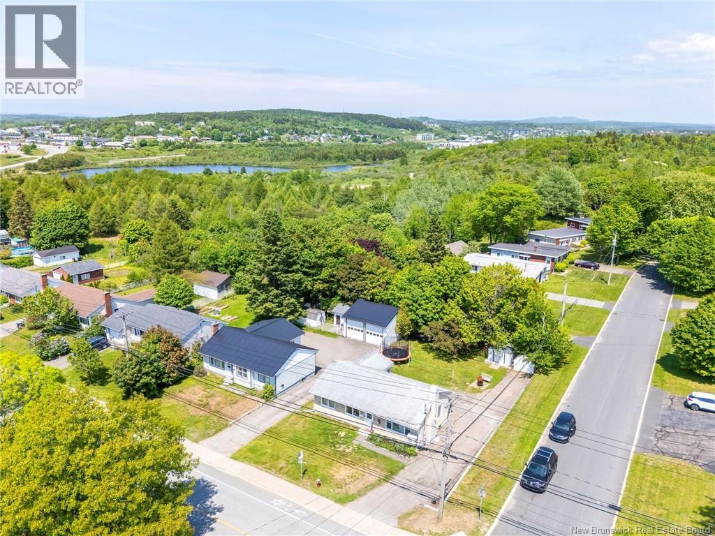71 Champlain Drive - 10