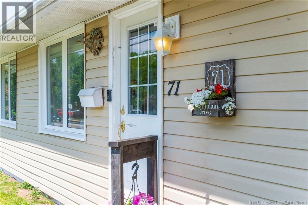 71 Champlain Drive - Image 13