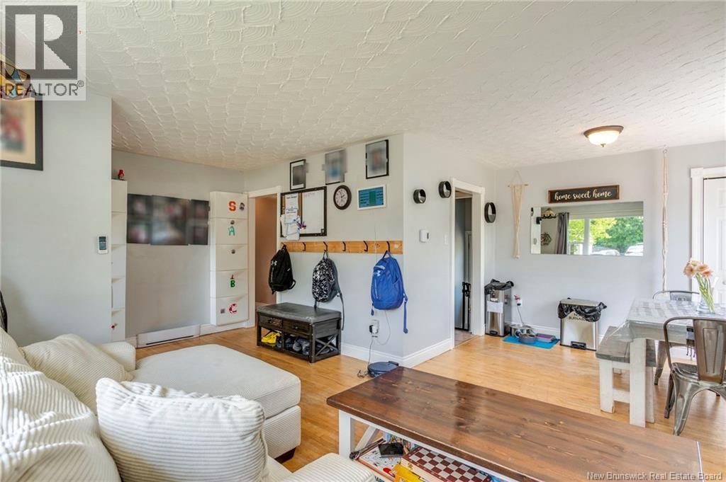 71 Champlain Drive - Image 18