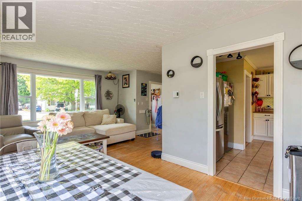 71 Champlain Drive - Image 21
