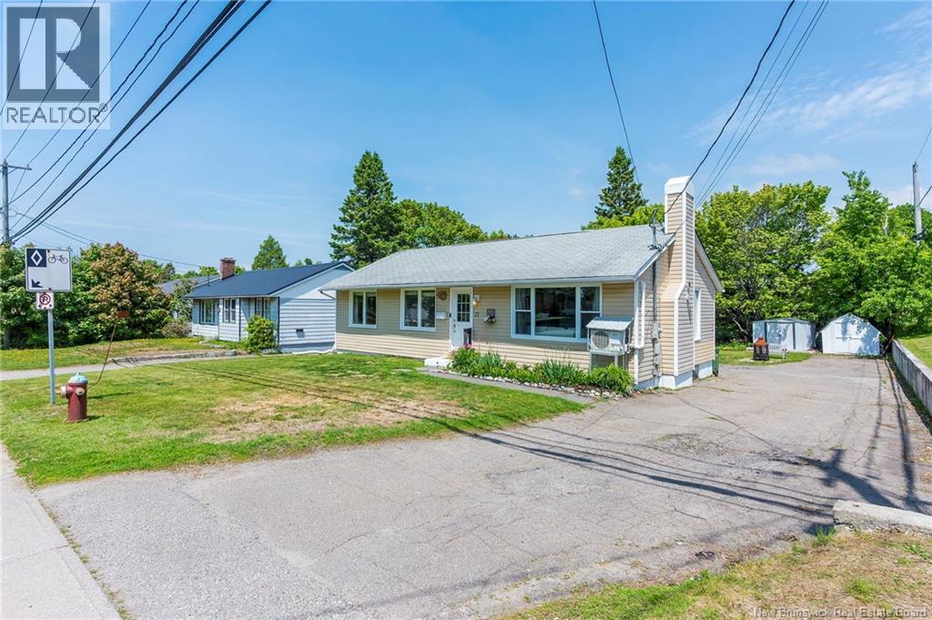 71 Champlain Drive - Image 4