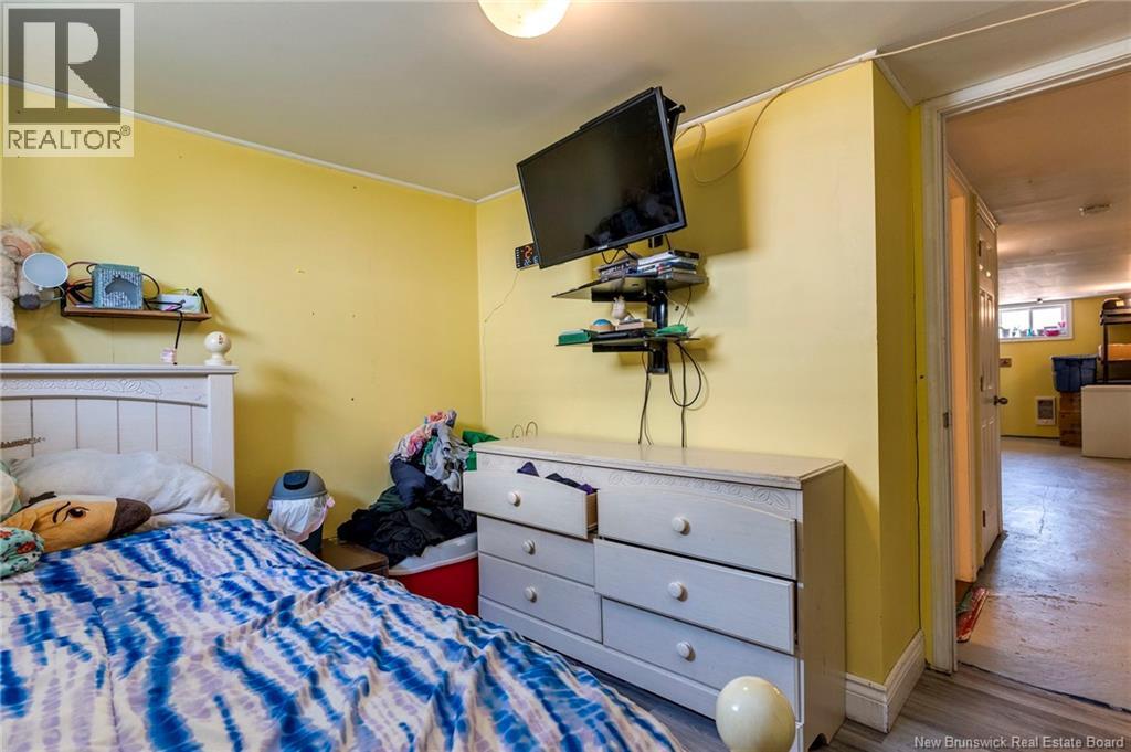 71 Champlain Drive - Image 45
