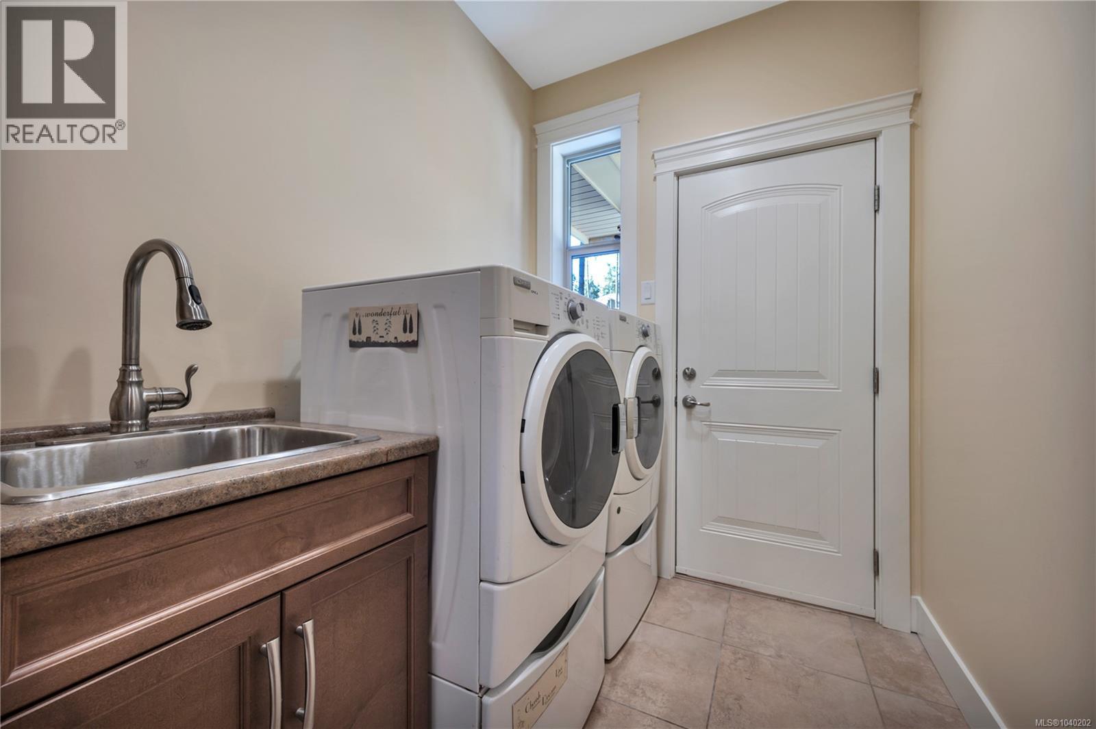 1793 Stewart Rd - 26