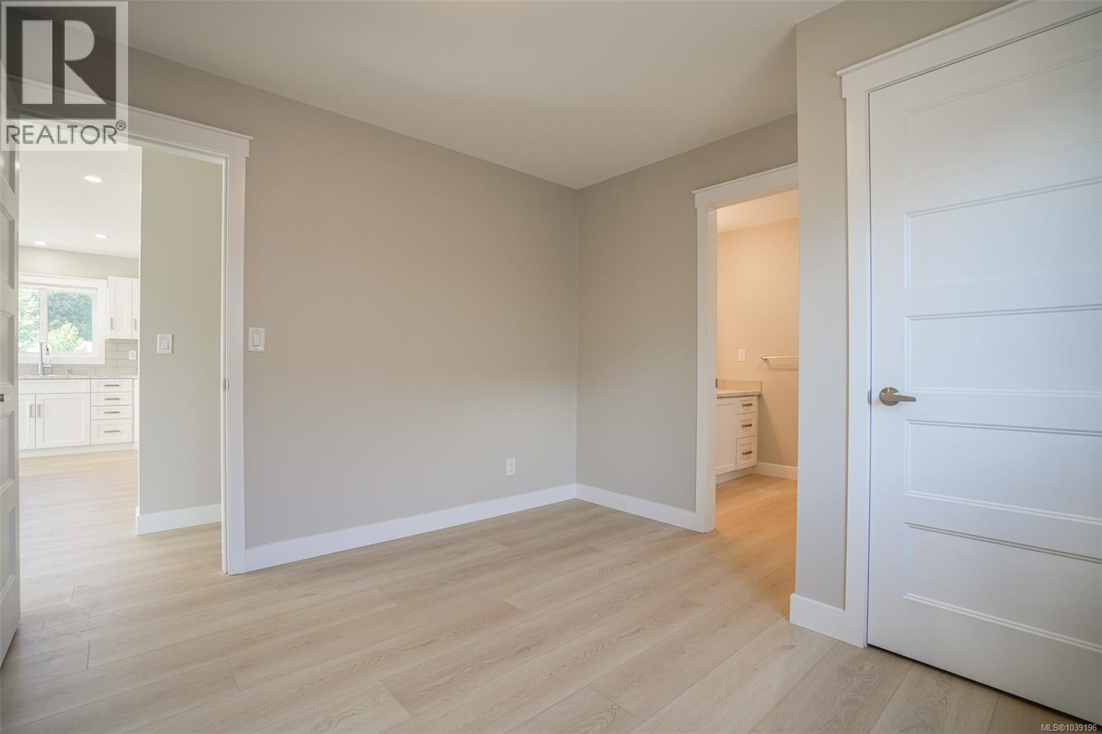 #206 5700 Pierce Rd - 19