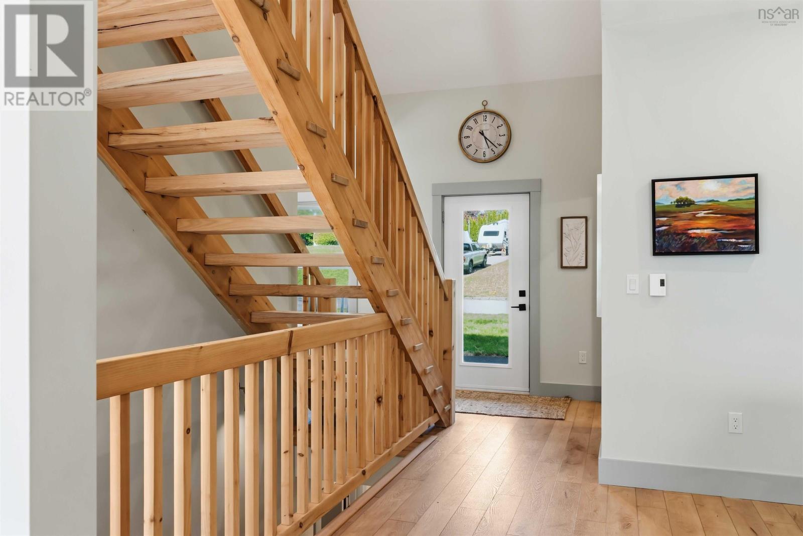 25 Cortland Crescent - 4