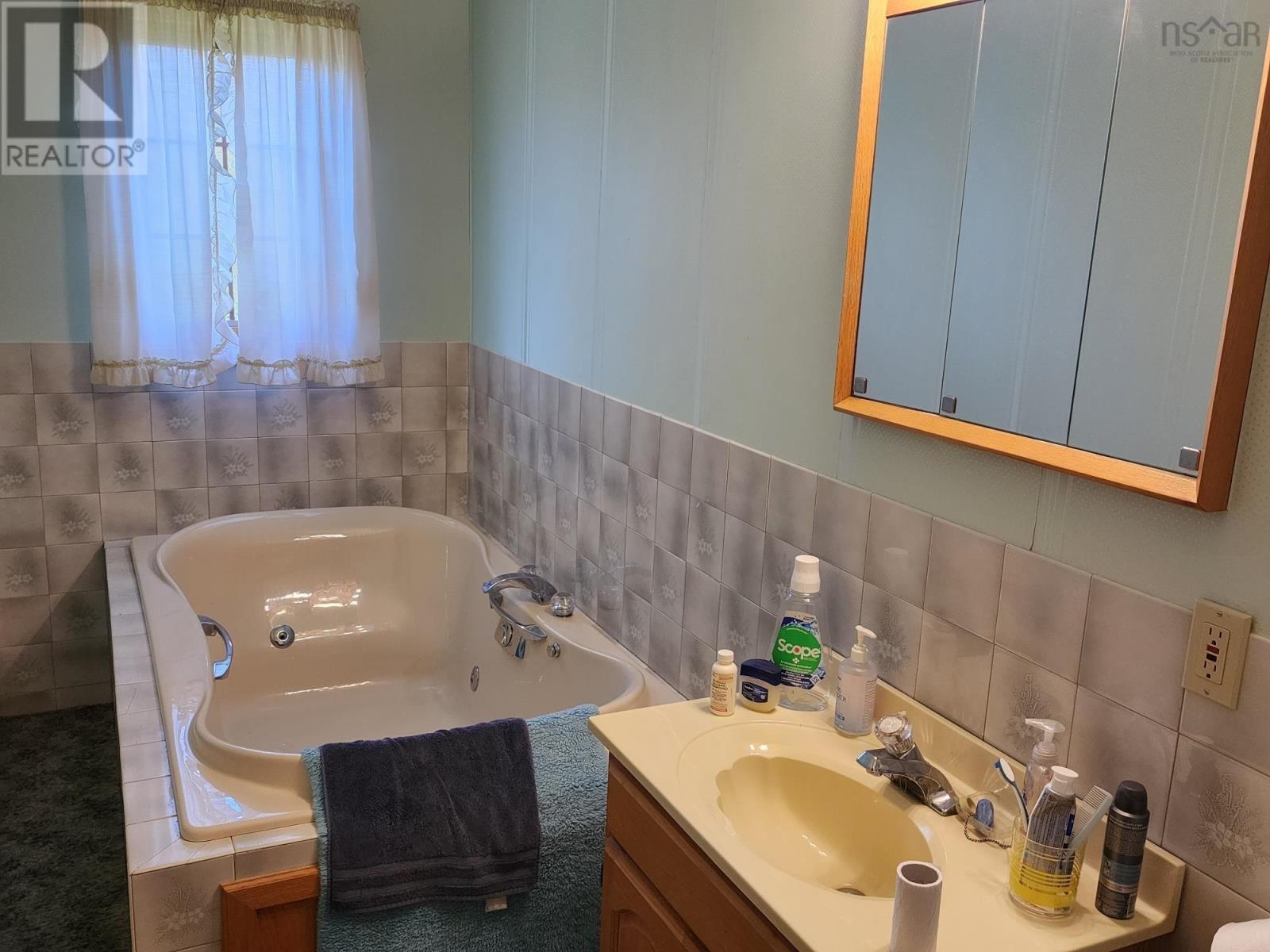 875 Beech Hill Road - 6