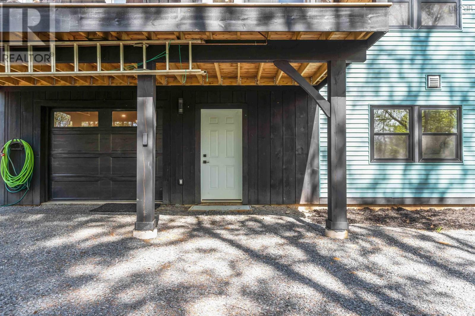 25 Cortland Crescent - 36