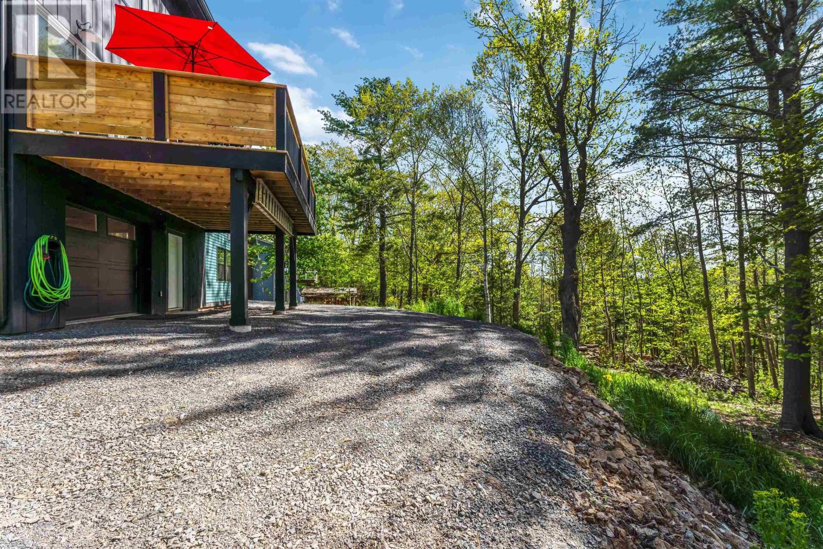 25 Cortland Crescent - 37