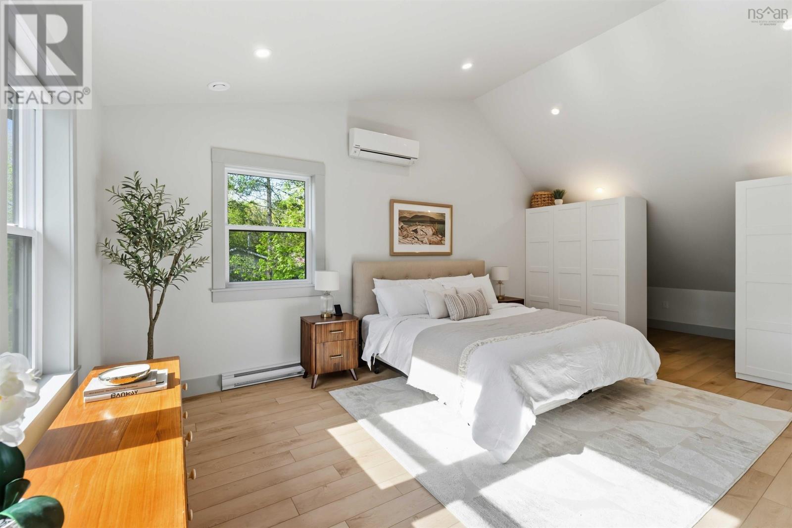 25 Cortland Crescent - 22