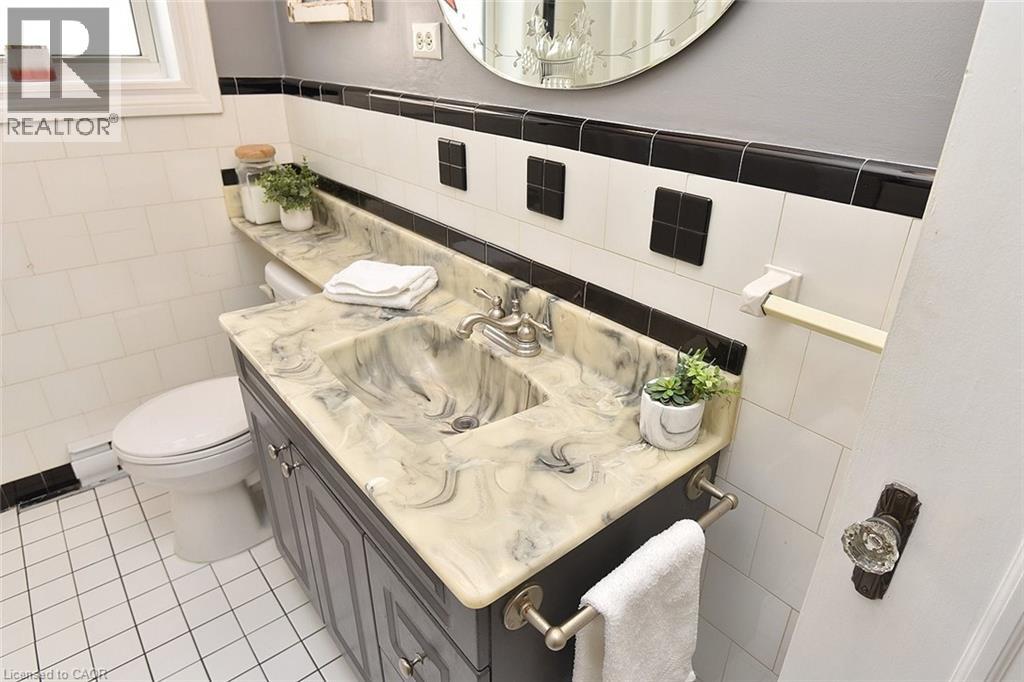 #16 1351 LAKESHORE Road - 23