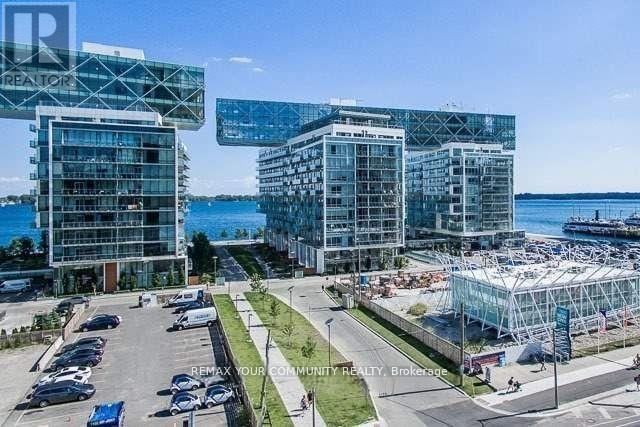 #918 29 QUEENS QUAY E - 27