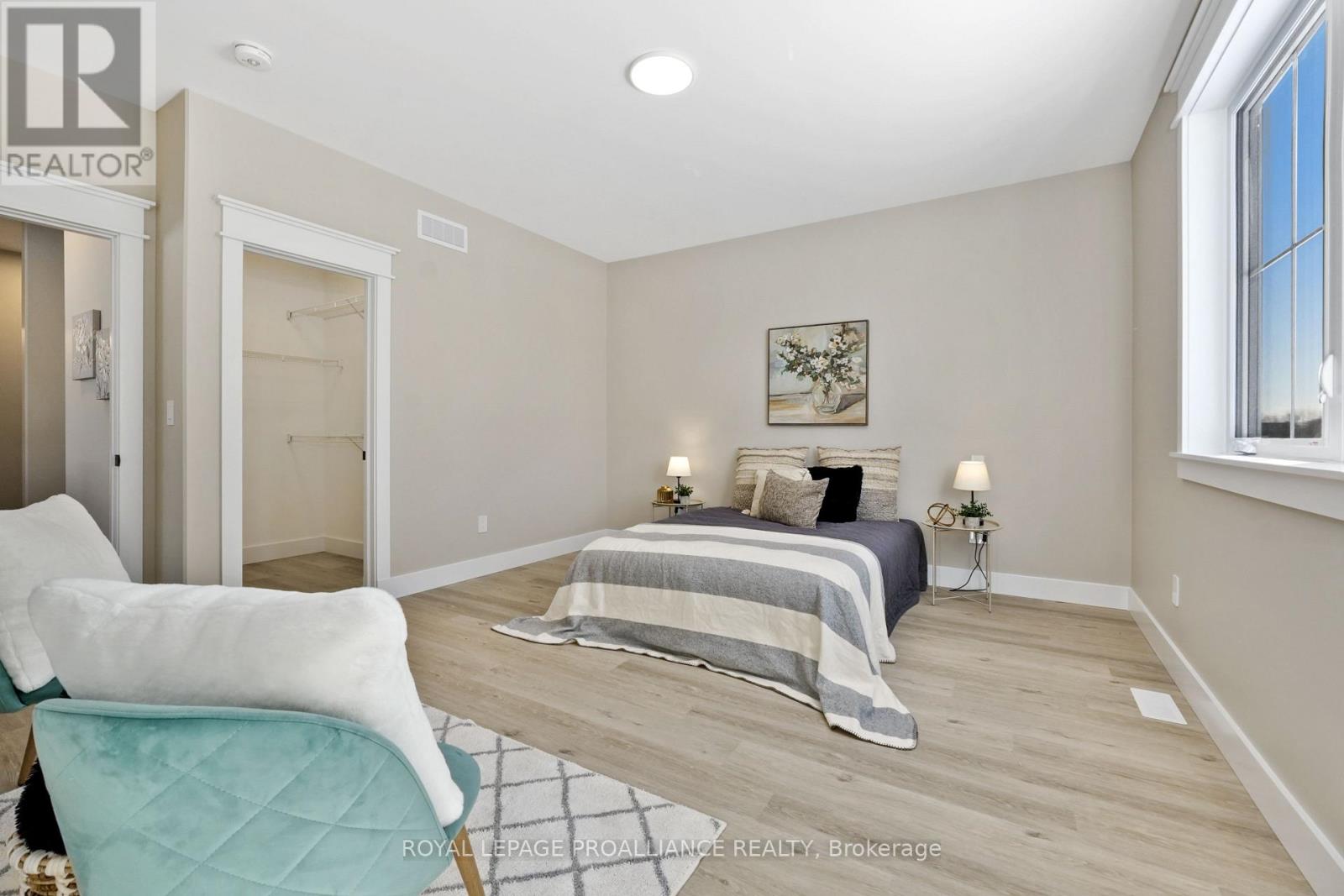 1 MERRIMAN COURT - 32