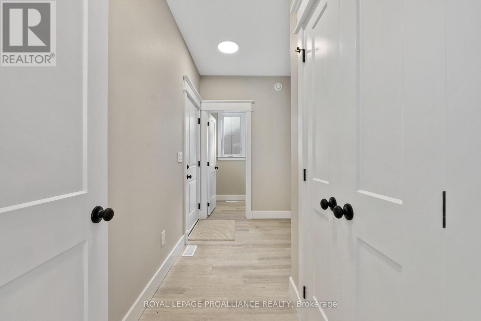 1 MERRIMAN COURT - 7