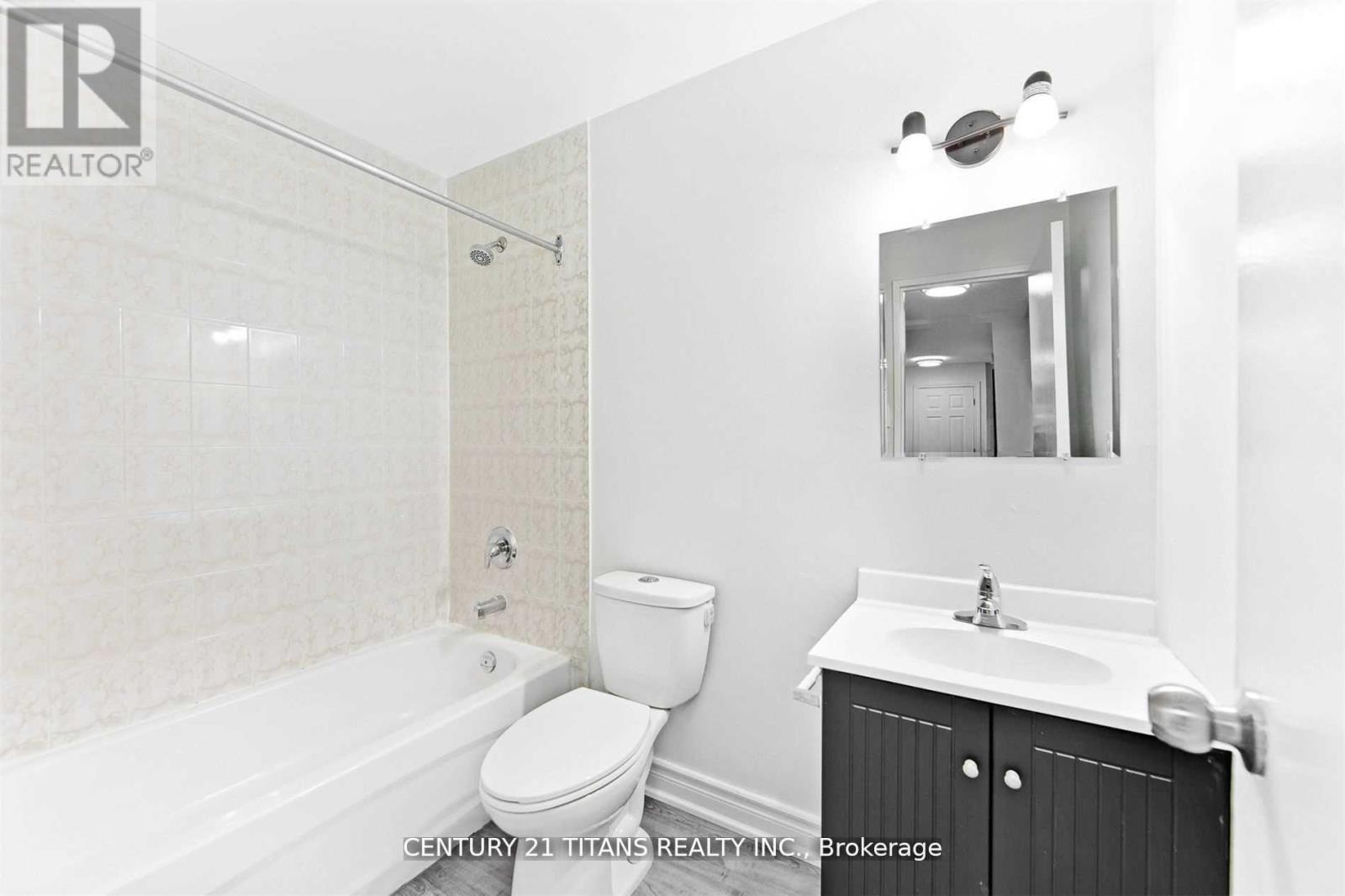 ##510 4064 LAWRENCE AVENUE E - 6