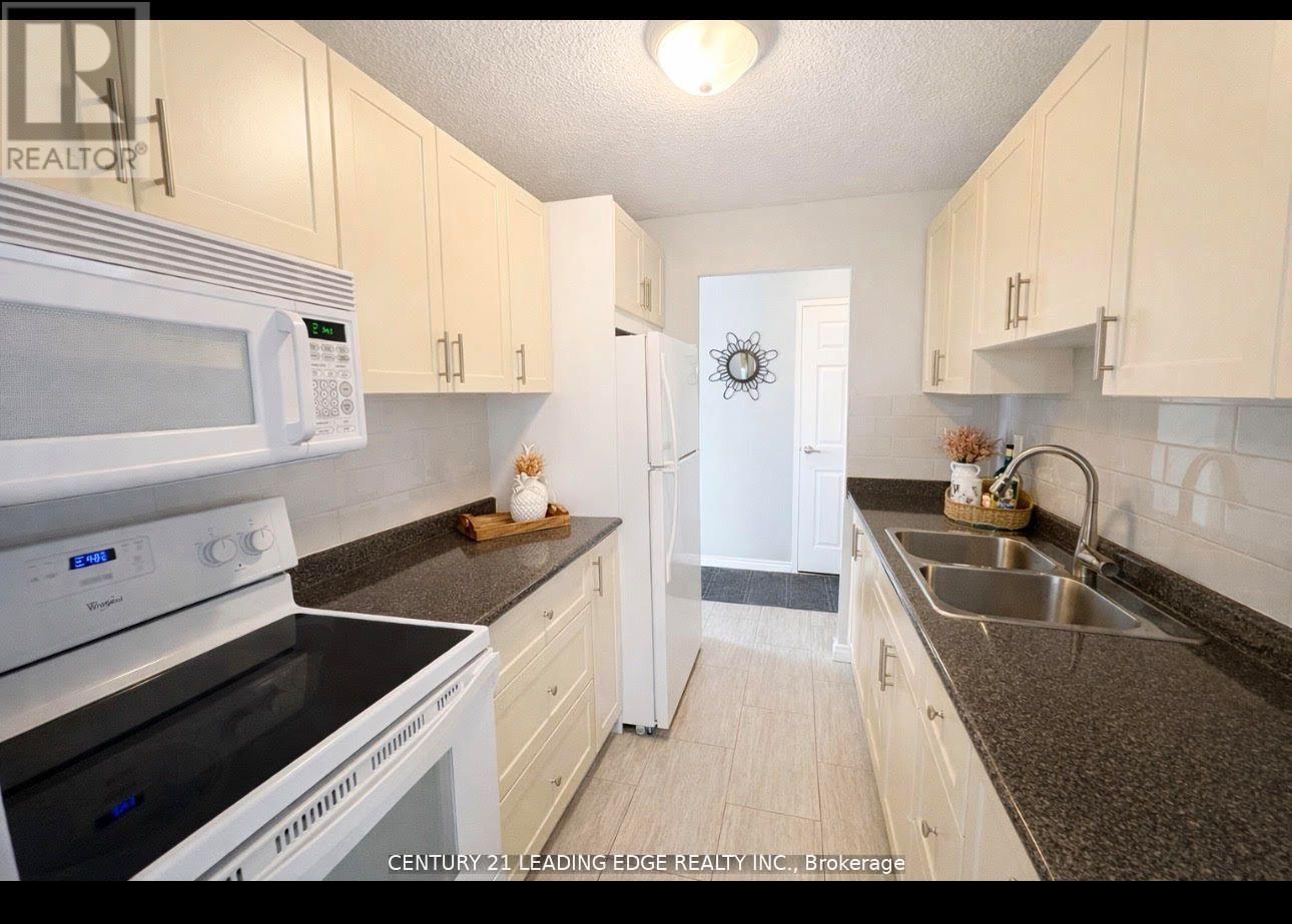 #209 936 GLEN STREET S - 2