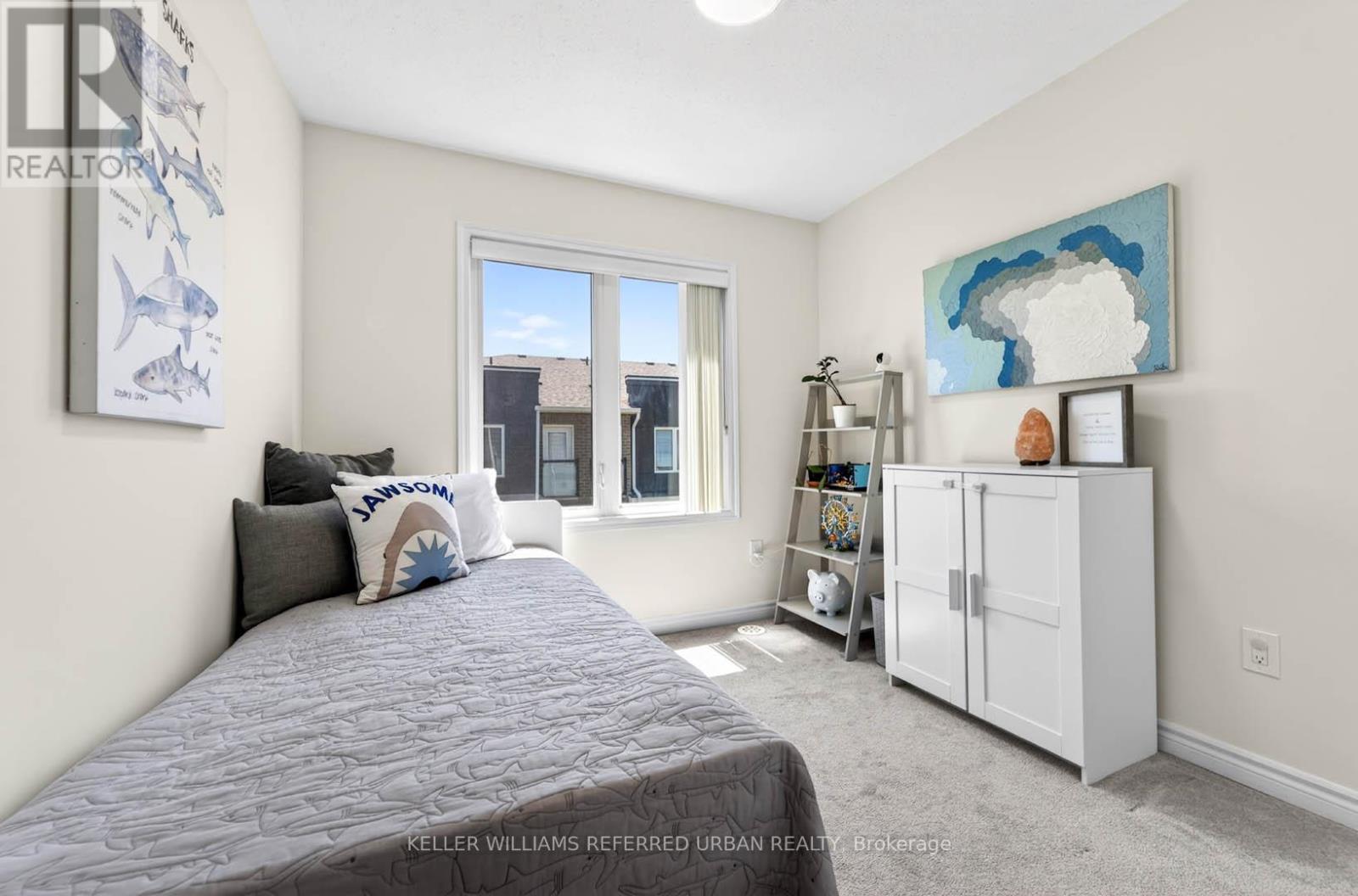 #19 25 HERON PARK PLACE - 21