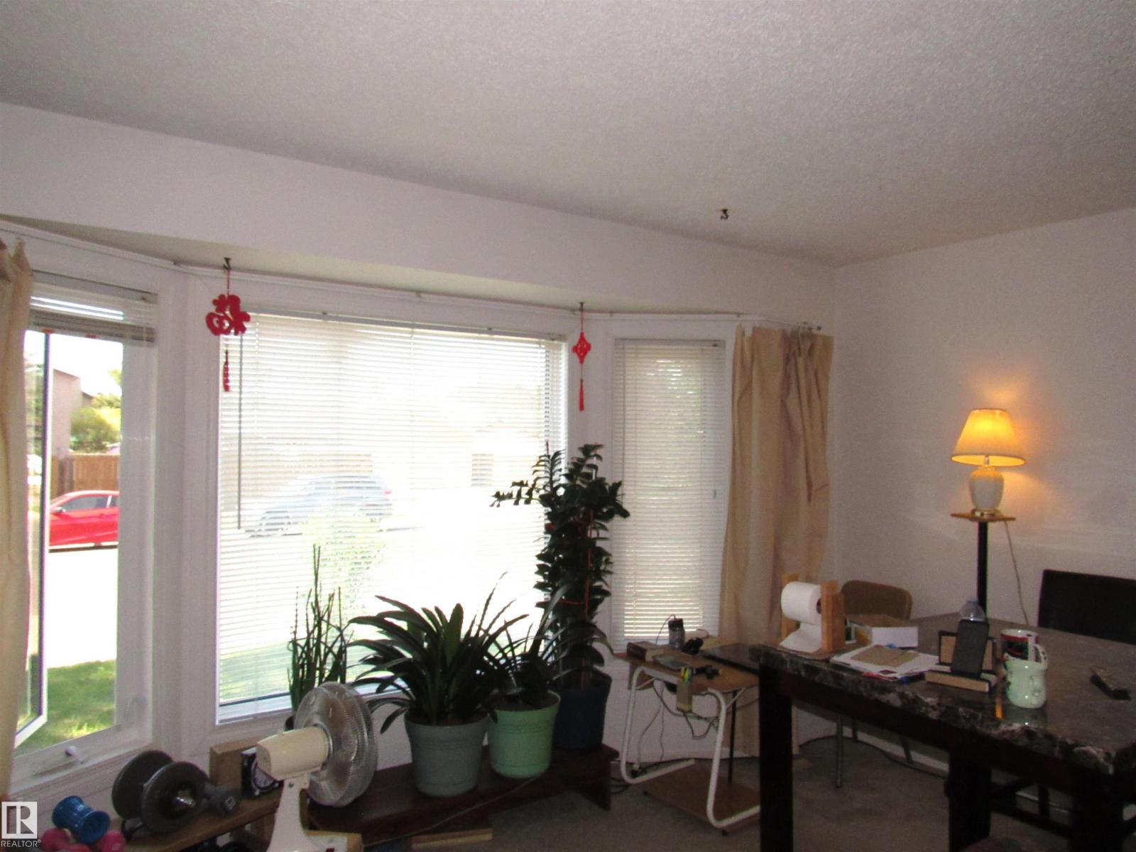 2025 108 ST NW - 6
