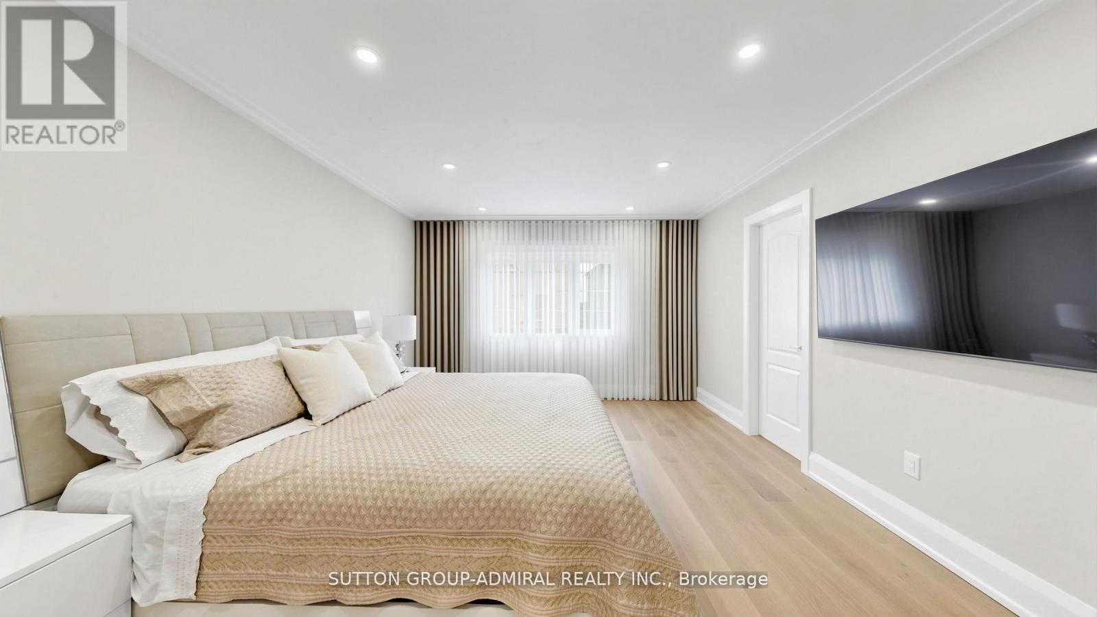27 ASNER AVENUE - 25
