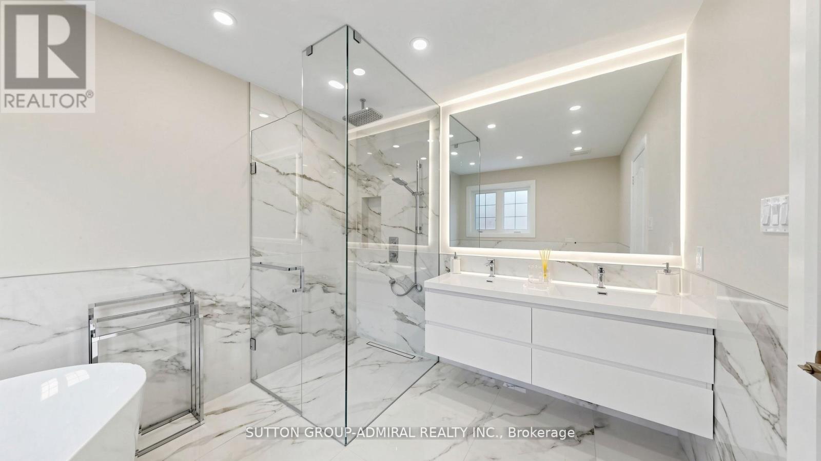 27 ASNER AVENUE - 26