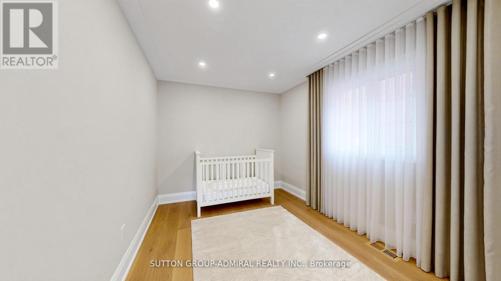 27 ASNER AVENUE - 31