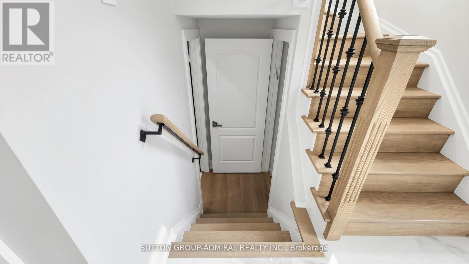 27 ASNER AVENUE - 34