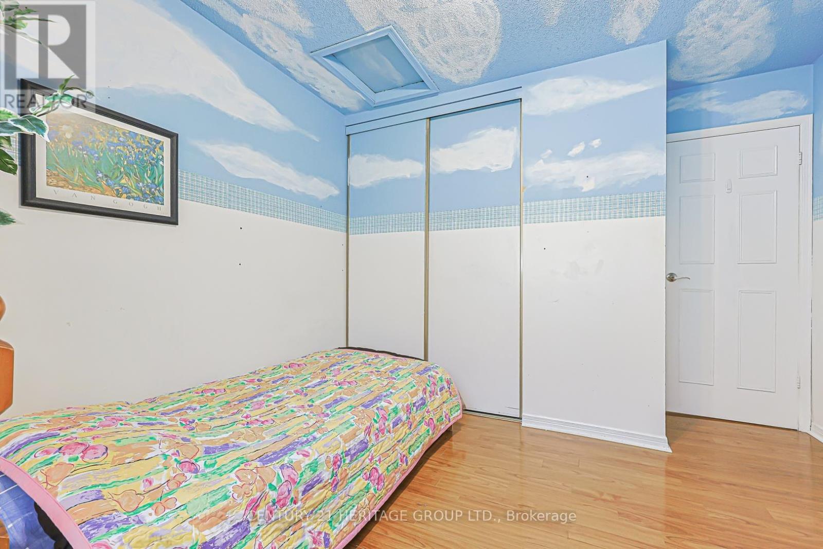 8 MILLCROFT WAY - 28