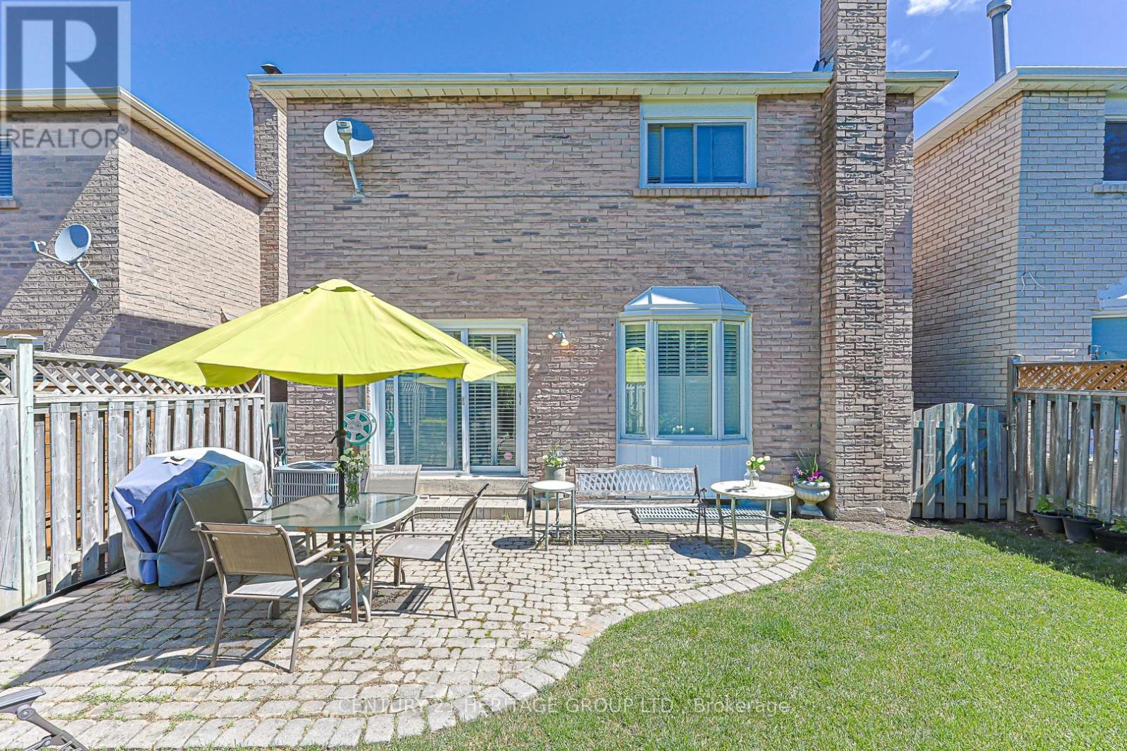 8 MILLCROFT WAY - 33
