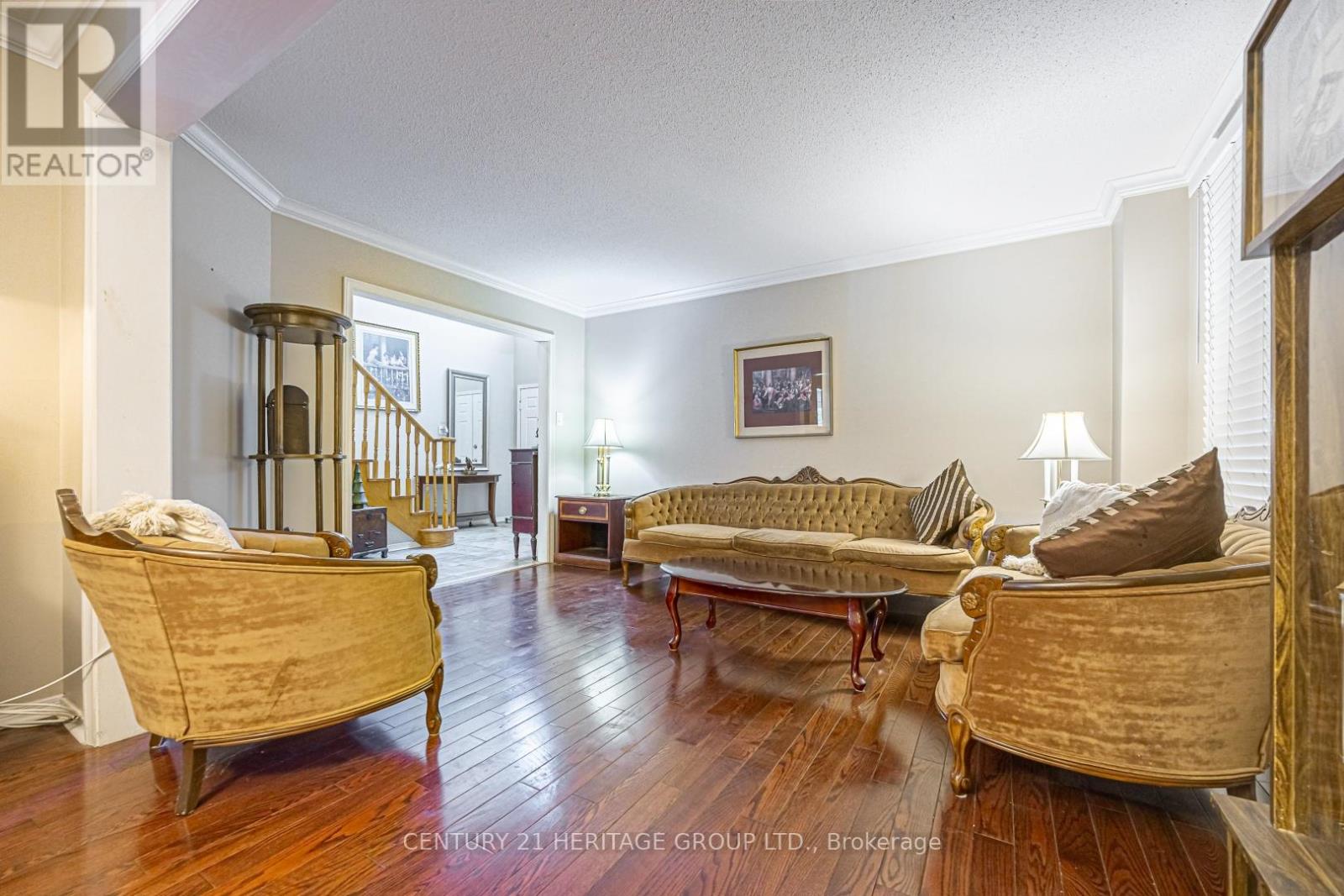 8 MILLCROFT WAY - 4