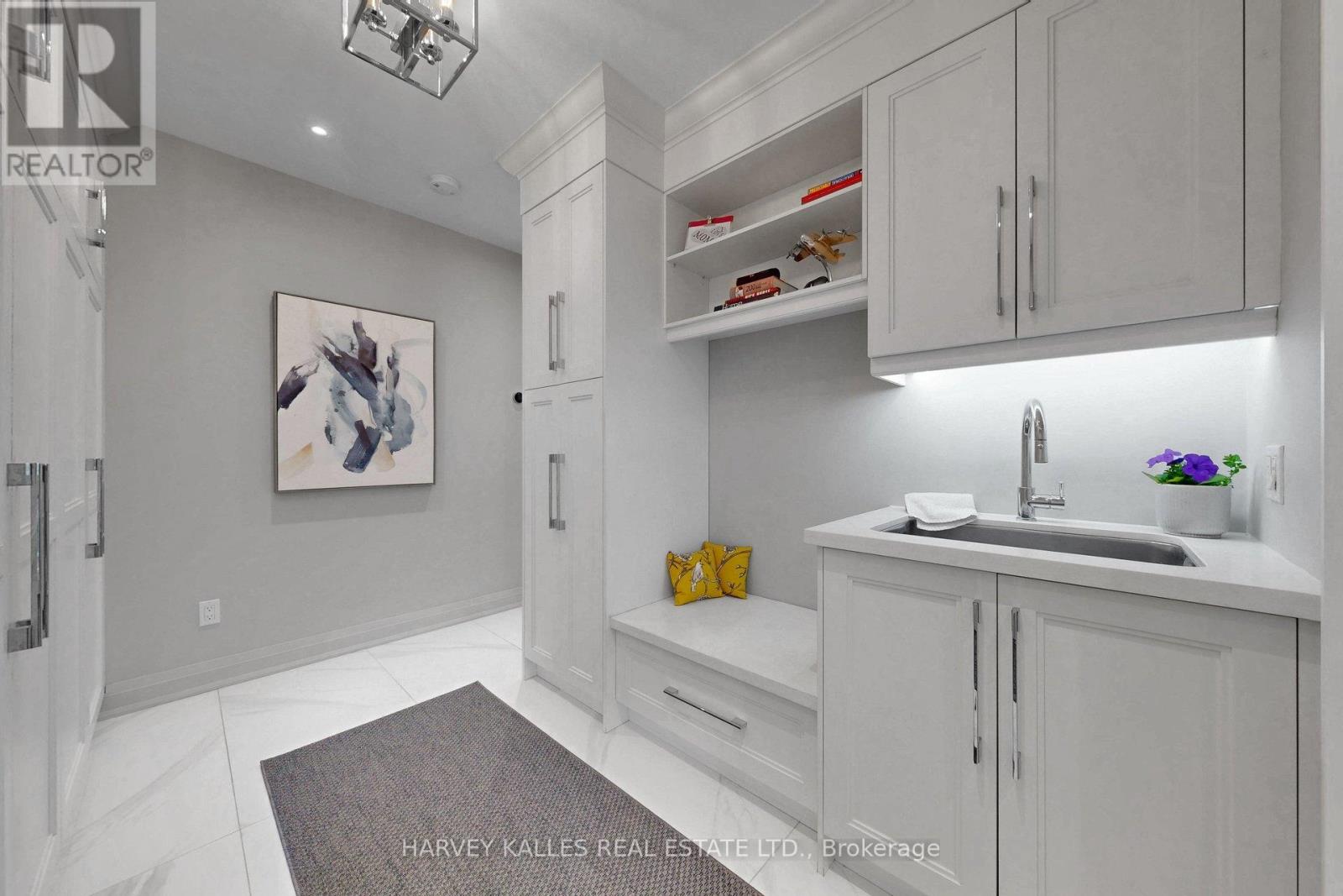 21 KELLAM STREET - 22