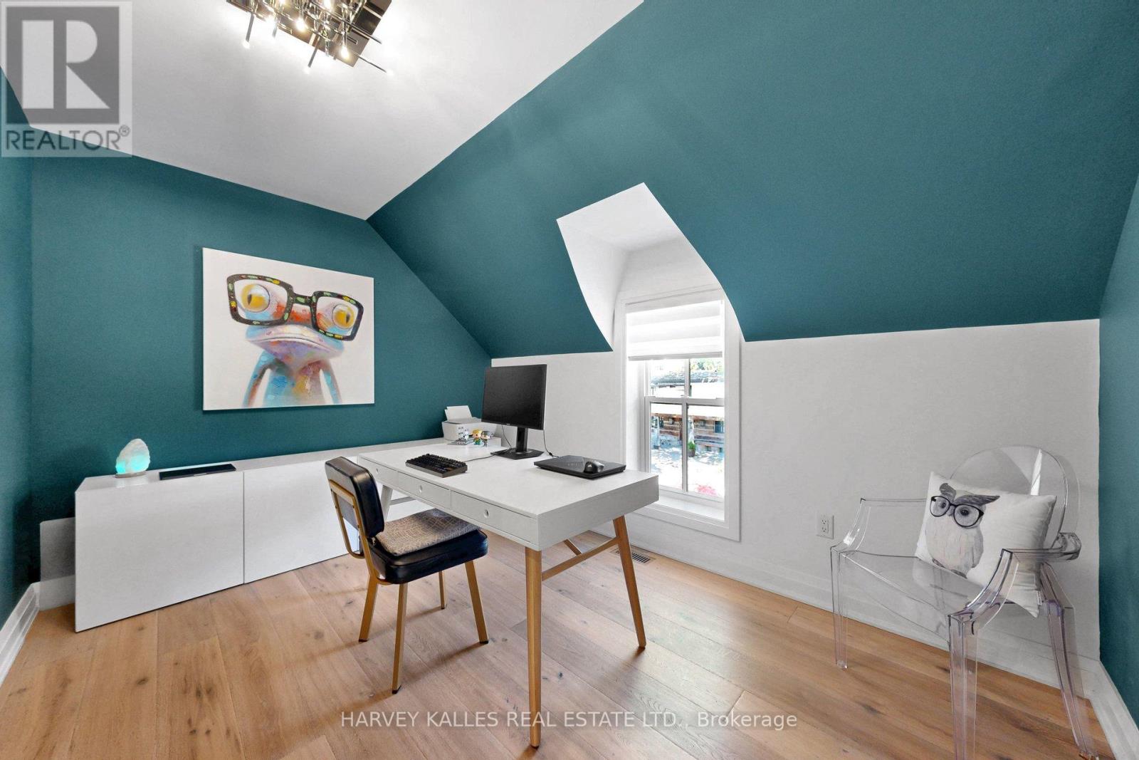 21 KELLAM STREET - 24
