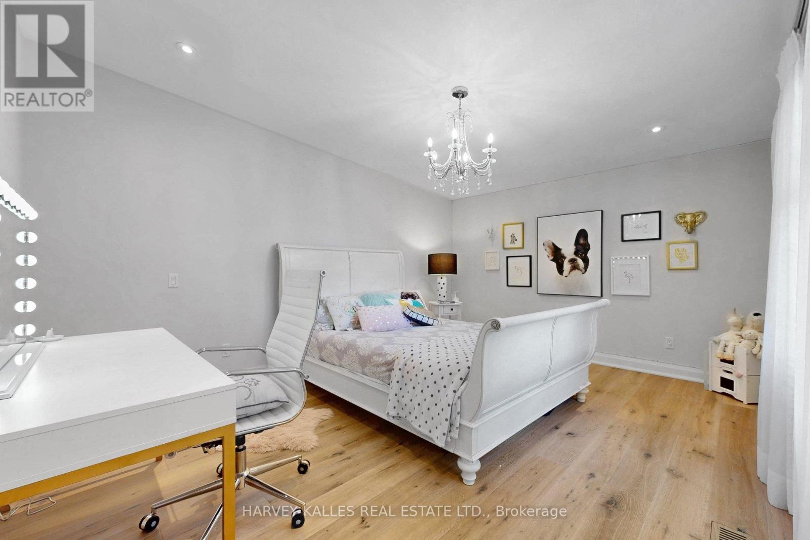 21 KELLAM STREET - 33