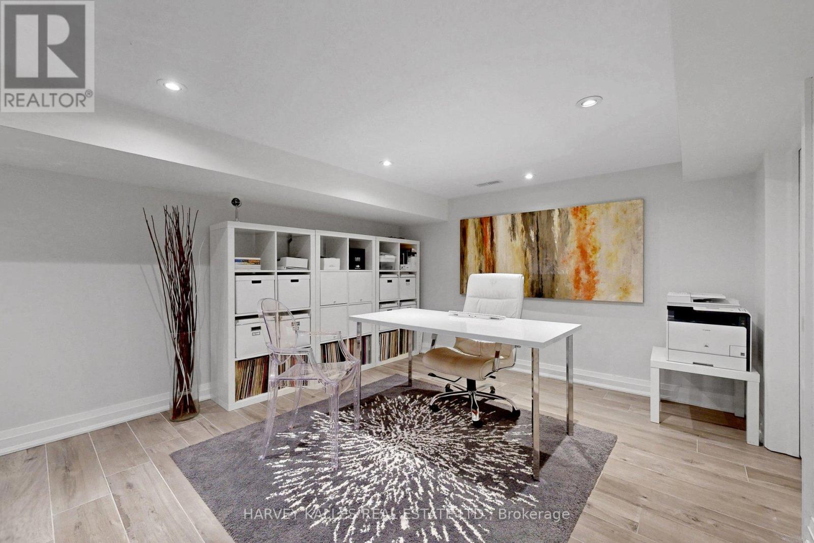 21 KELLAM STREET - 36